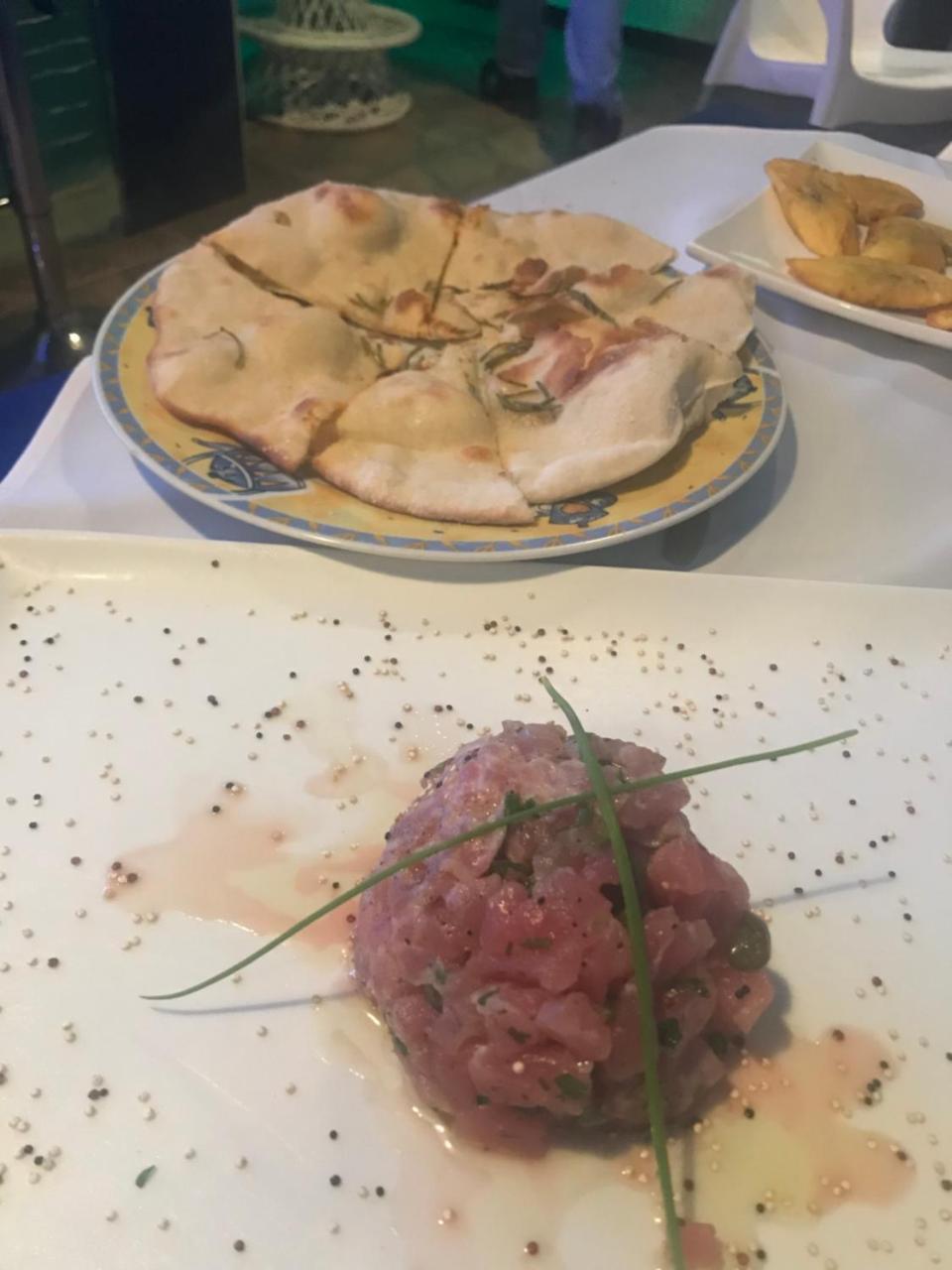Hotel Restaurante Thomas Бока Чика Екстериор снимка