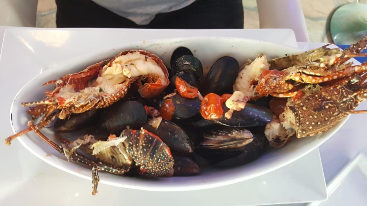 Hotel Restaurante Thomas Бока Чика Екстериор снимка
