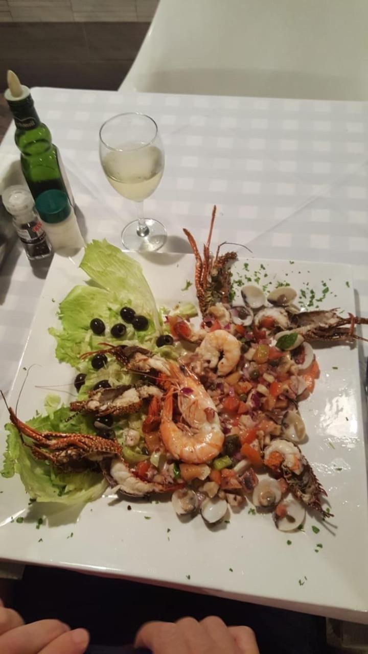 Hotel Restaurante Thomas Бока Чика Екстериор снимка